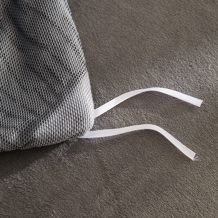 91家纺网 家纺一手货源 找家纺 吾诺家居 2025秋冬新款提花绵羊绒四件套 树叶灰