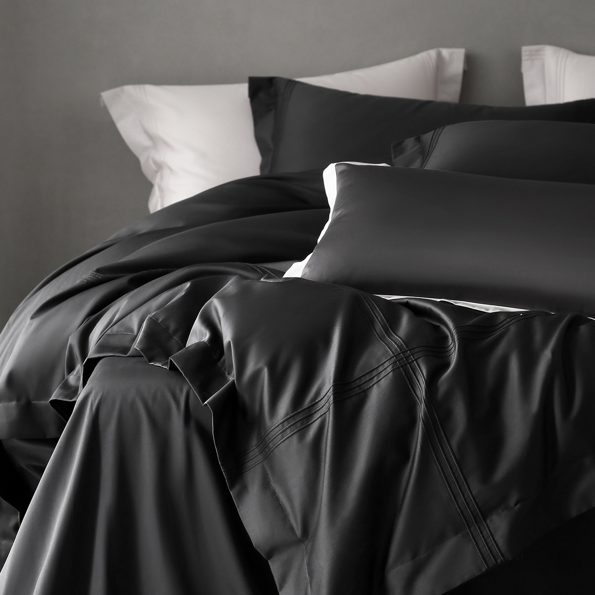 91家纺网 家纺一手货源 找家纺 三味舒屋 2025新款三线50s全棉奢简套件四件套-柏林系列 柏林-摩卡黑灰