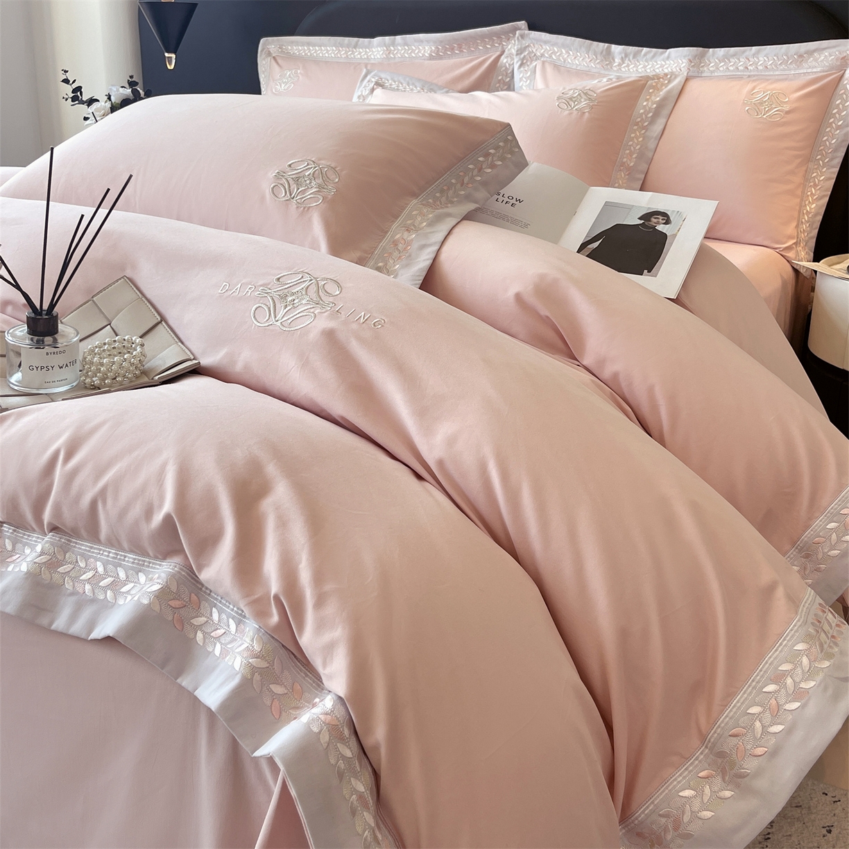 91家纺网 家纺一手货源 找家纺 鼎飞家纺 2025新款全棉磨毛绣花四件套-米娅 米娅-玛卡玉