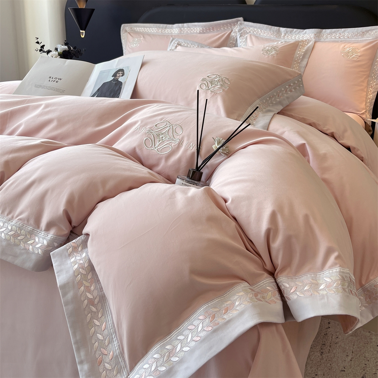 91家纺网 家纺一手货源 找家纺 鼎飞家纺 2025新款全棉磨毛绣花四件套-米娅 米娅-玛卡玉