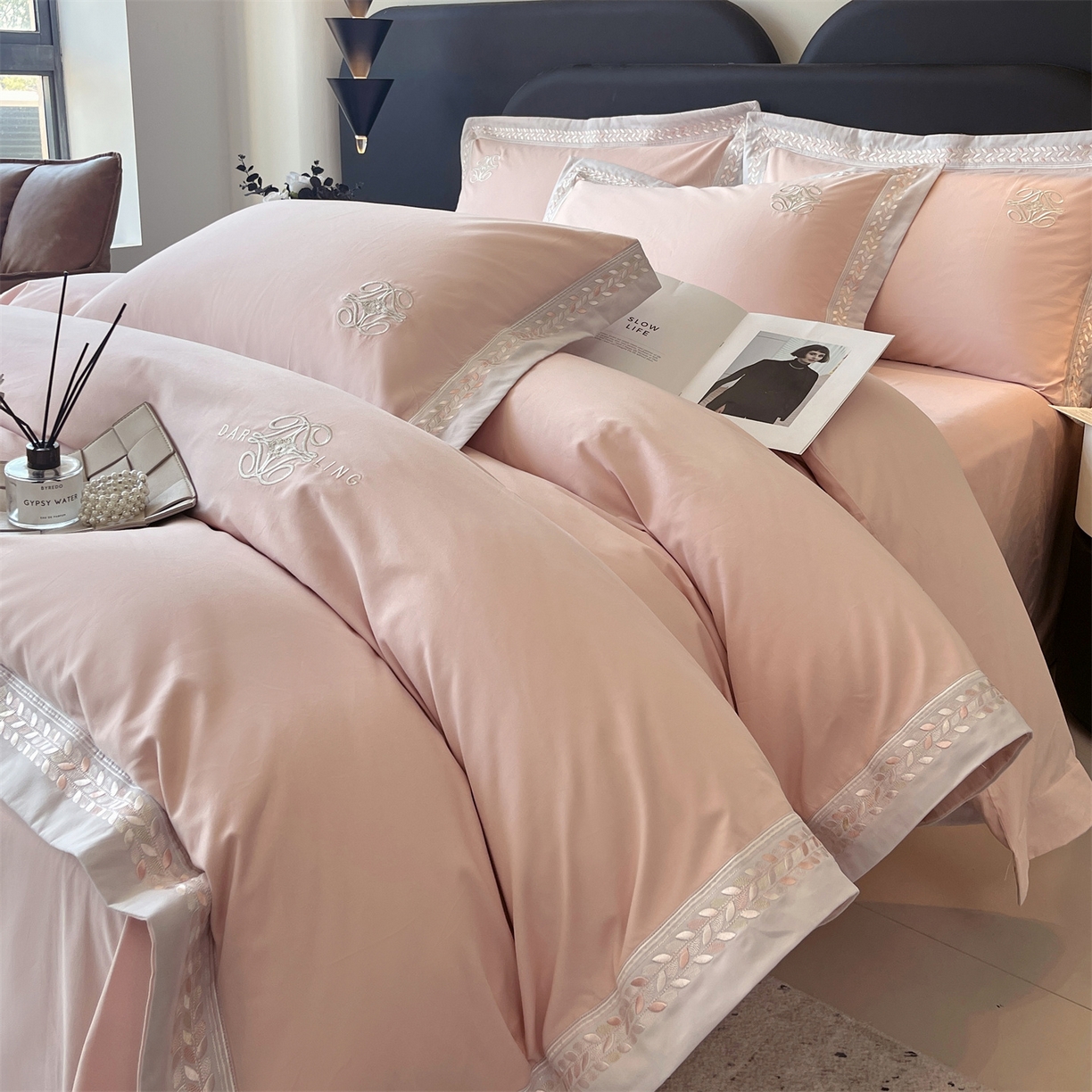 91家纺网 家纺一手货源 找家纺 鼎飞家纺 2025新款全棉磨毛绣花四件套-米娅 米娅-玛卡玉