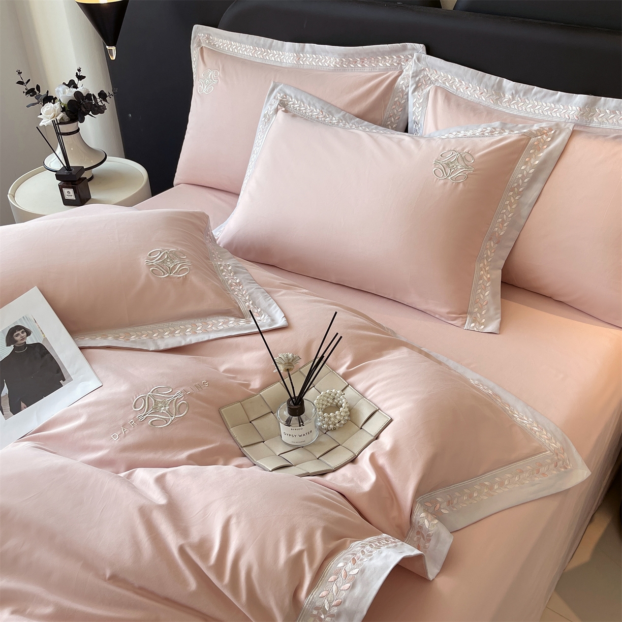 91家纺网 家纺一手货源 找家纺 鼎飞家纺 2025新款全棉磨毛绣花四件套-米娅 米娅-玛卡玉