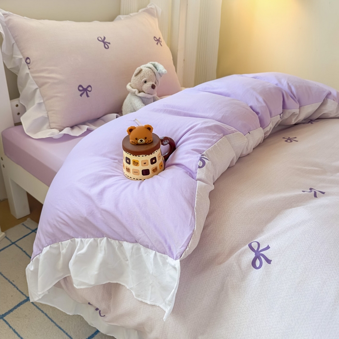 91家纺网 家纺一手货源 找家纺 曼陀罗 2025新款云柔棉韩式INS减龄花边款卡通学生宿舍上下铺三件套 蝴蝶结紫