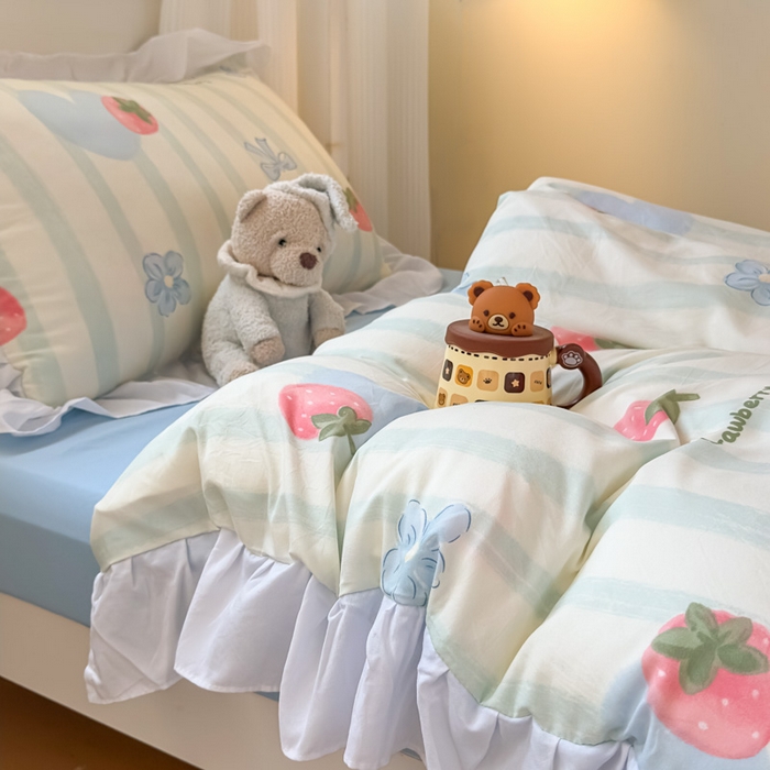 91家纺网 家纺一手货源 找家纺 曼陀罗 2025新款云柔棉韩式INS减龄花边款卡通学生宿舍上下铺三件套 恋恋日记