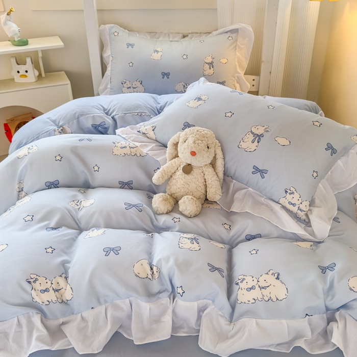 91家纺网 家纺一手货源 找家纺 曼陀罗 2025新款云柔棉韩式INS减龄花边款卡通学生宿舍上下铺三件套 奶兔兔兔