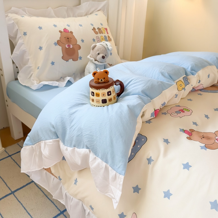 91家纺网 家纺一手货源 找家纺 曼陀罗 2025新款云柔棉韩式INS减龄花边款卡通学生宿舍上下铺三件套 星星卡皮巴拉