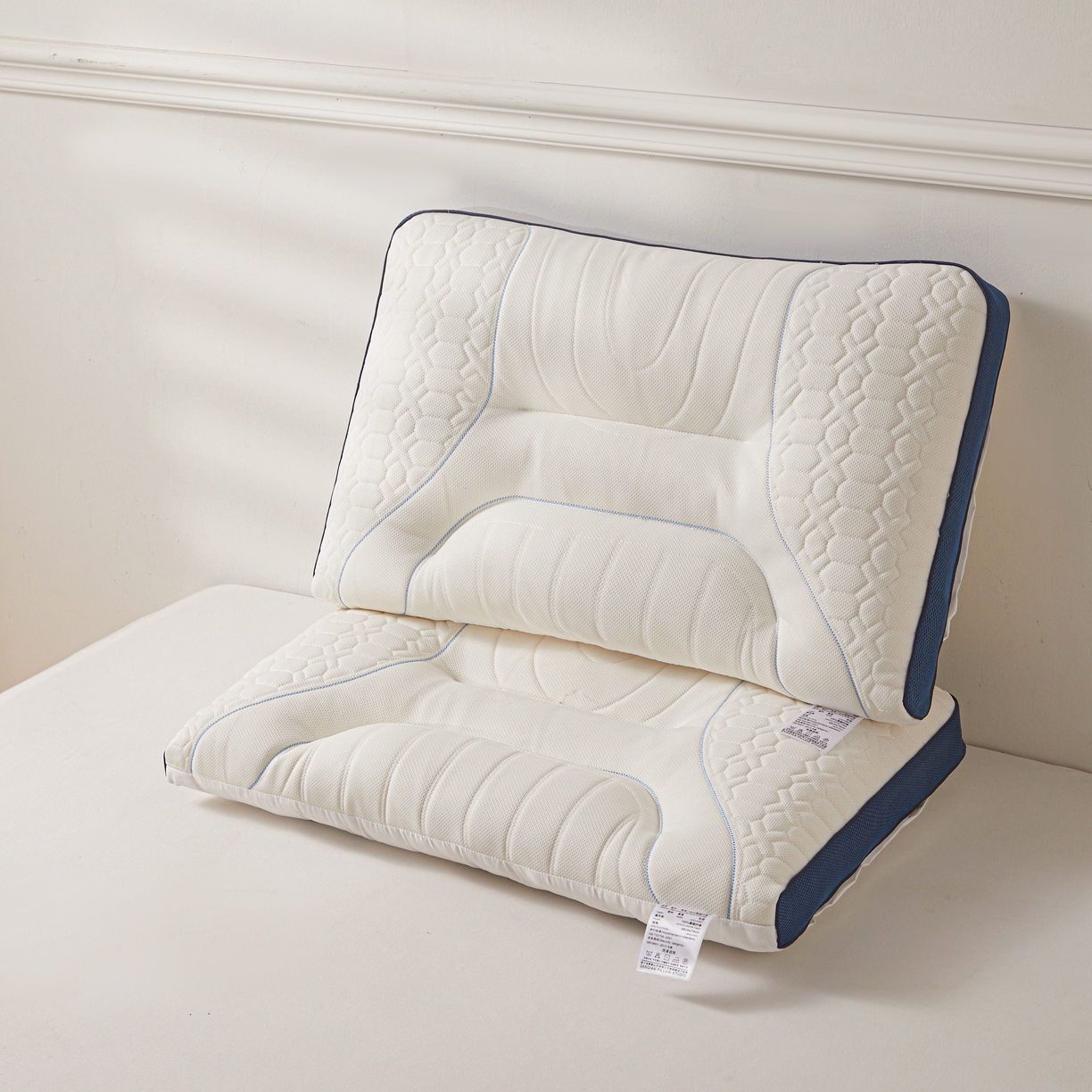 91家纺网 家纺一手货源 找家纺 （总）铺尚美家纺 2025新款乳胶8分区蓝边枕立体分区枕芯透气乳胶枕头枕芯