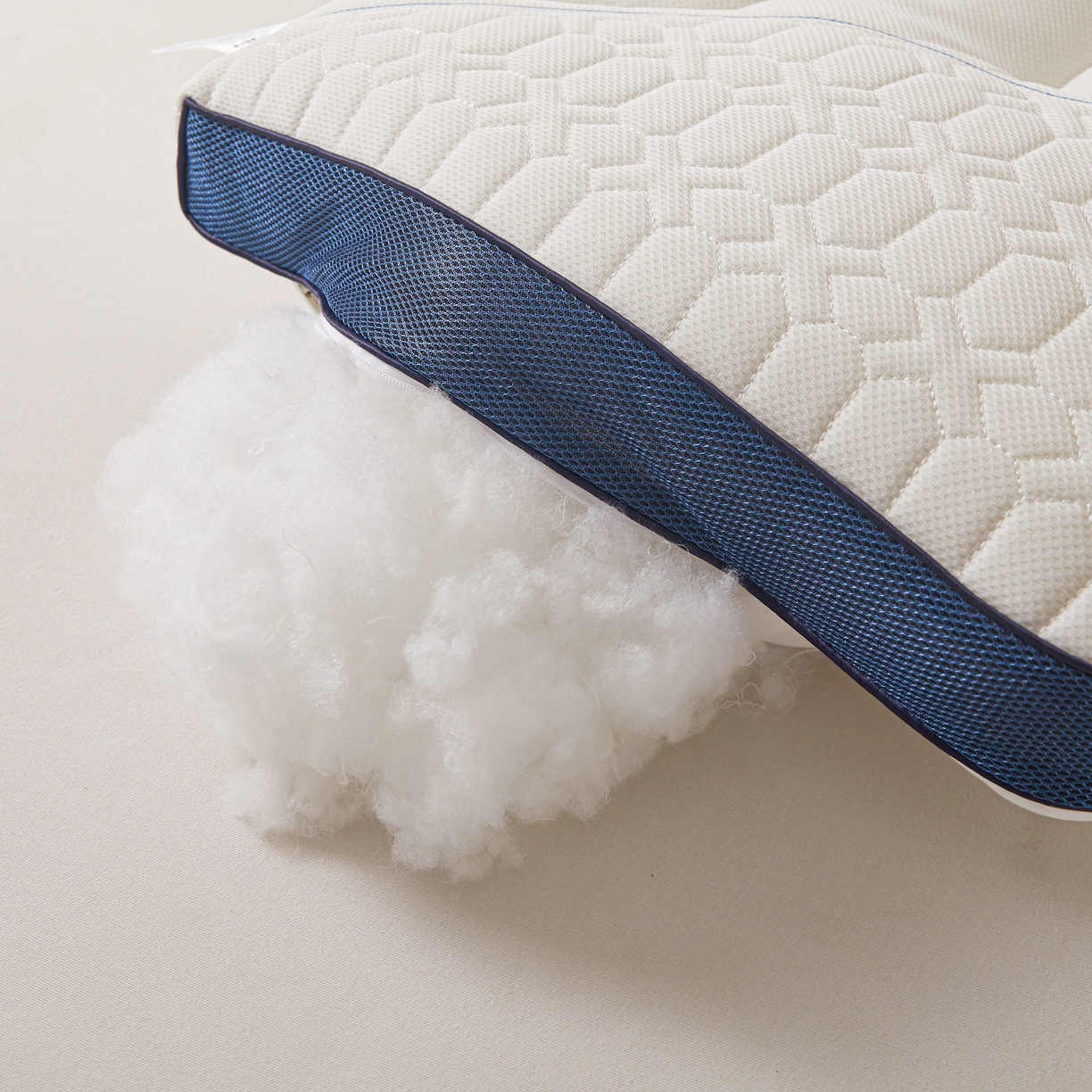 91家纺网 家纺一手货源 找家纺 （总）铺尚美家纺 2025新款乳胶8分区蓝边枕立体分区枕芯透气乳胶枕头枕芯