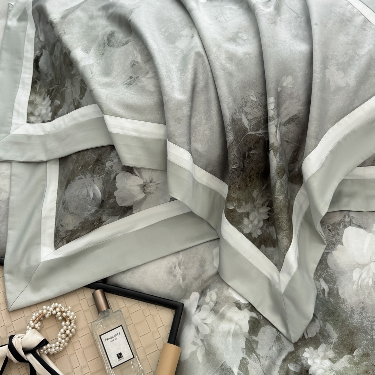 91家纺网 家纺一手货源 找家纺 小欢喜 2025新款50全棉数码印花四件套全棉四件套 墨韵青花