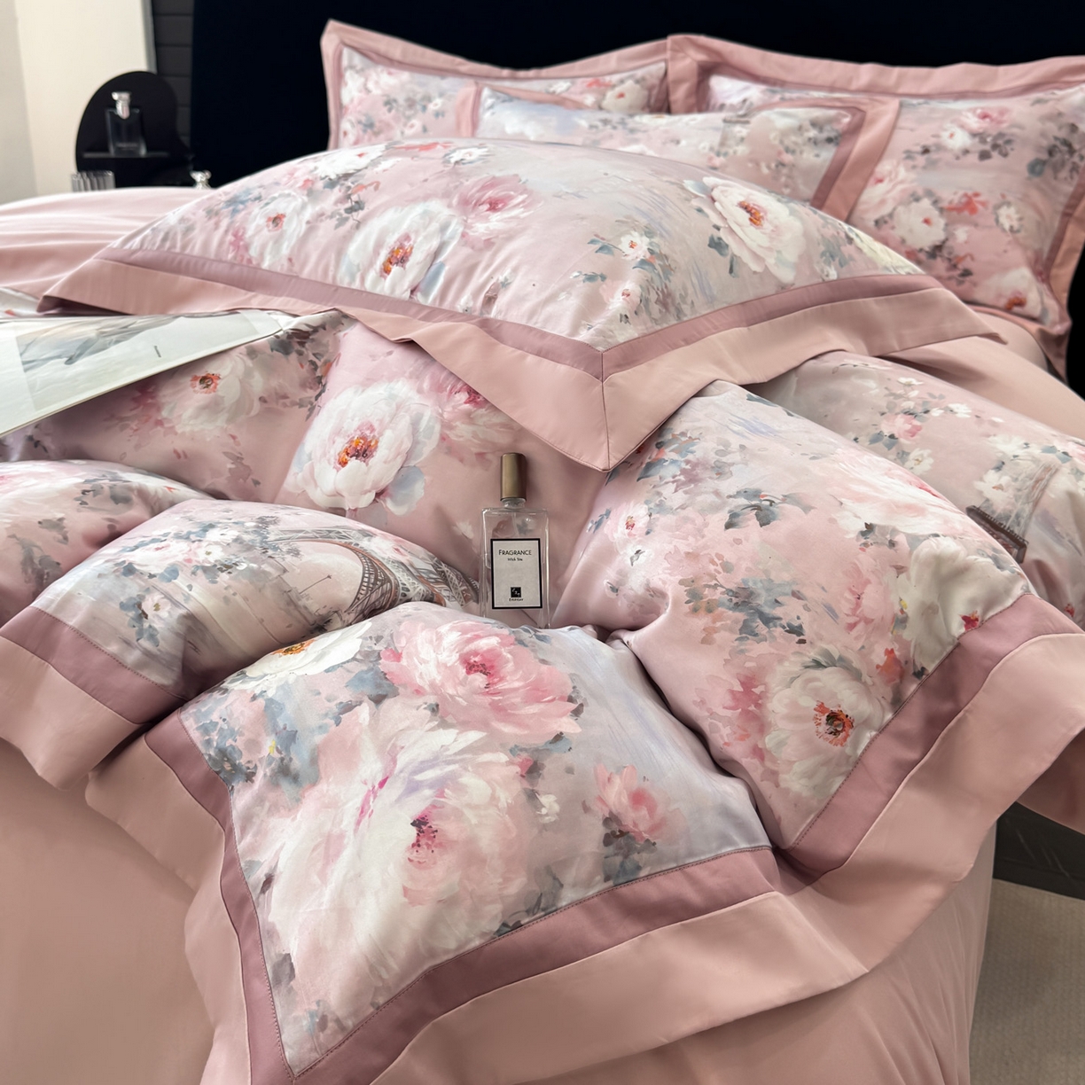 91家纺网 家纺一手货源 找家纺 小欢喜 2025新款50全棉数码印花四件套全棉四件套 塞纳森瑤