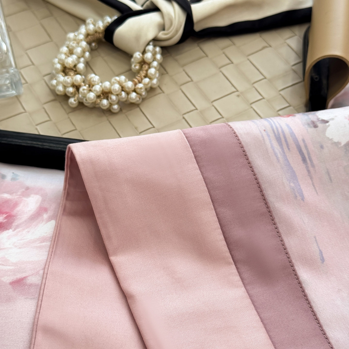 91家纺网 家纺一手货源 找家纺 小欢喜 2025新款50全棉数码印花四件套全棉四件套 塞纳森瑤