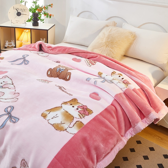 91家纺网 家纺一手货源 找家纺 静宝乳胶 2025新款双层加厚拉舍尔毛毯4-12斤CC-023 躲猫猫-粉