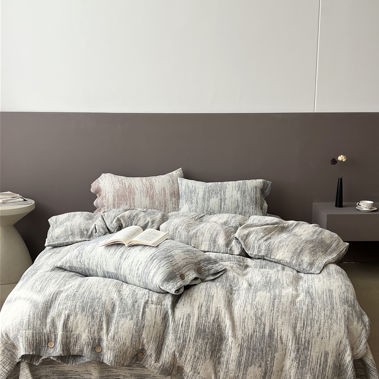 91家纺网 家纺一手货源 找家纺 （总）贝尔 2025新款简约10%亚麻90%棉加厚四件套