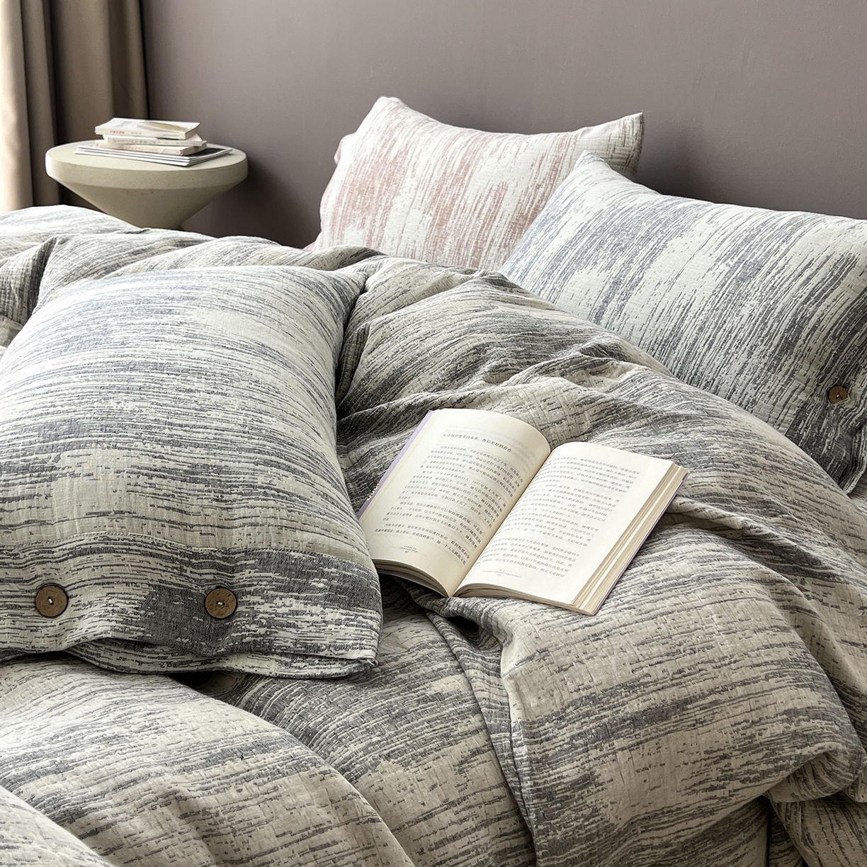 91家纺网 家纺一手货源 找家纺 （总）贝尔 2025新款简约10%亚麻90%棉加厚四件套