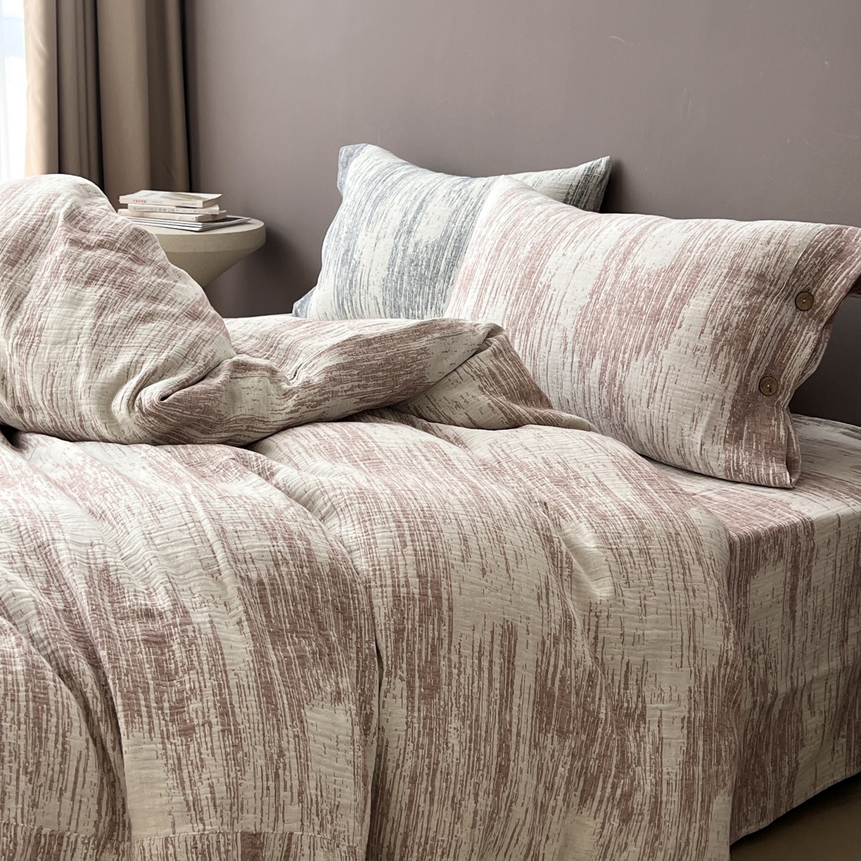 91家纺网 家纺一手货源 找家纺 贝尔 2025新款简约10%亚麻90%棉加厚四件套 粉色