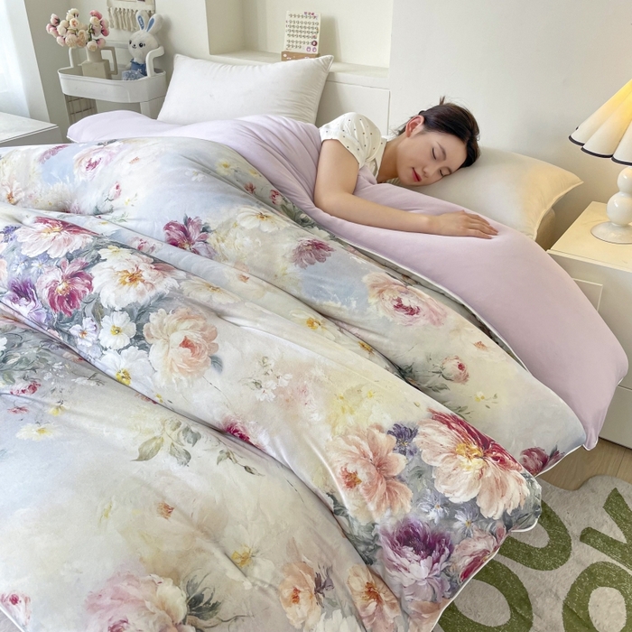 91家纺网 家纺一手货源 找家纺 小禹仔家纺  2025新款亲肤柔软大豆被数码印花针织棉大豆被冬被子被芯春秋被 奥利花园绿