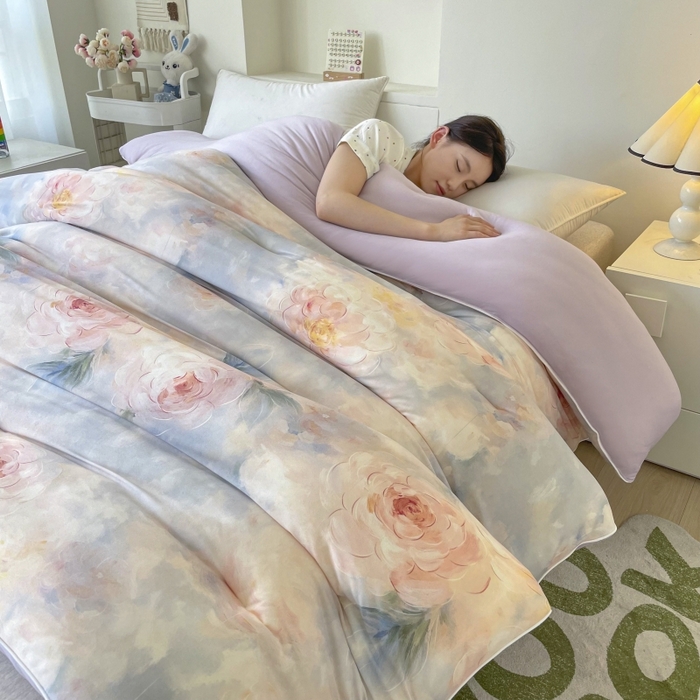 91家纺网 家纺一手货源 找家纺 小禹仔家纺  2025新款亲肤柔软大豆被数码印花针织棉大豆被冬被子被芯春秋被 杜若粉