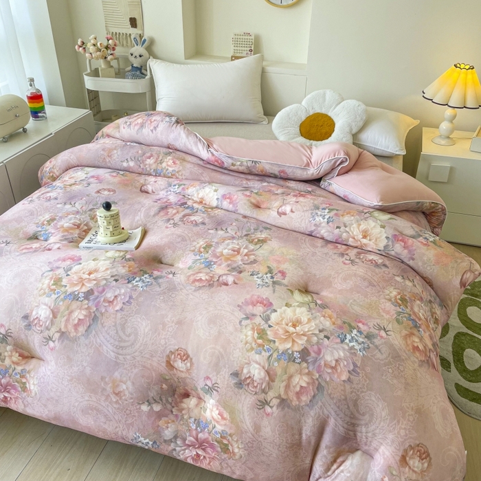 91家纺网 家纺一手货源 找家纺 小禹仔家纺  2025新款亲肤柔软大豆被数码印花针织棉大豆被冬被子被芯春秋被 陌野咖