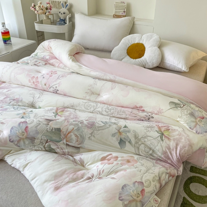 91家纺网 家纺一手货源 找家纺 小禹仔家纺  2025新款亲肤柔软大豆被数码印花针织棉大豆被冬被子被芯春秋被 蔷薇粉