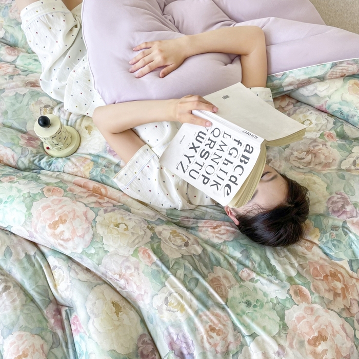 91家纺网 家纺一手货源 找家纺 小禹仔家纺  2025新款亲肤柔软大豆被数码印花针织棉大豆被冬被子被芯春秋被 醉花绿