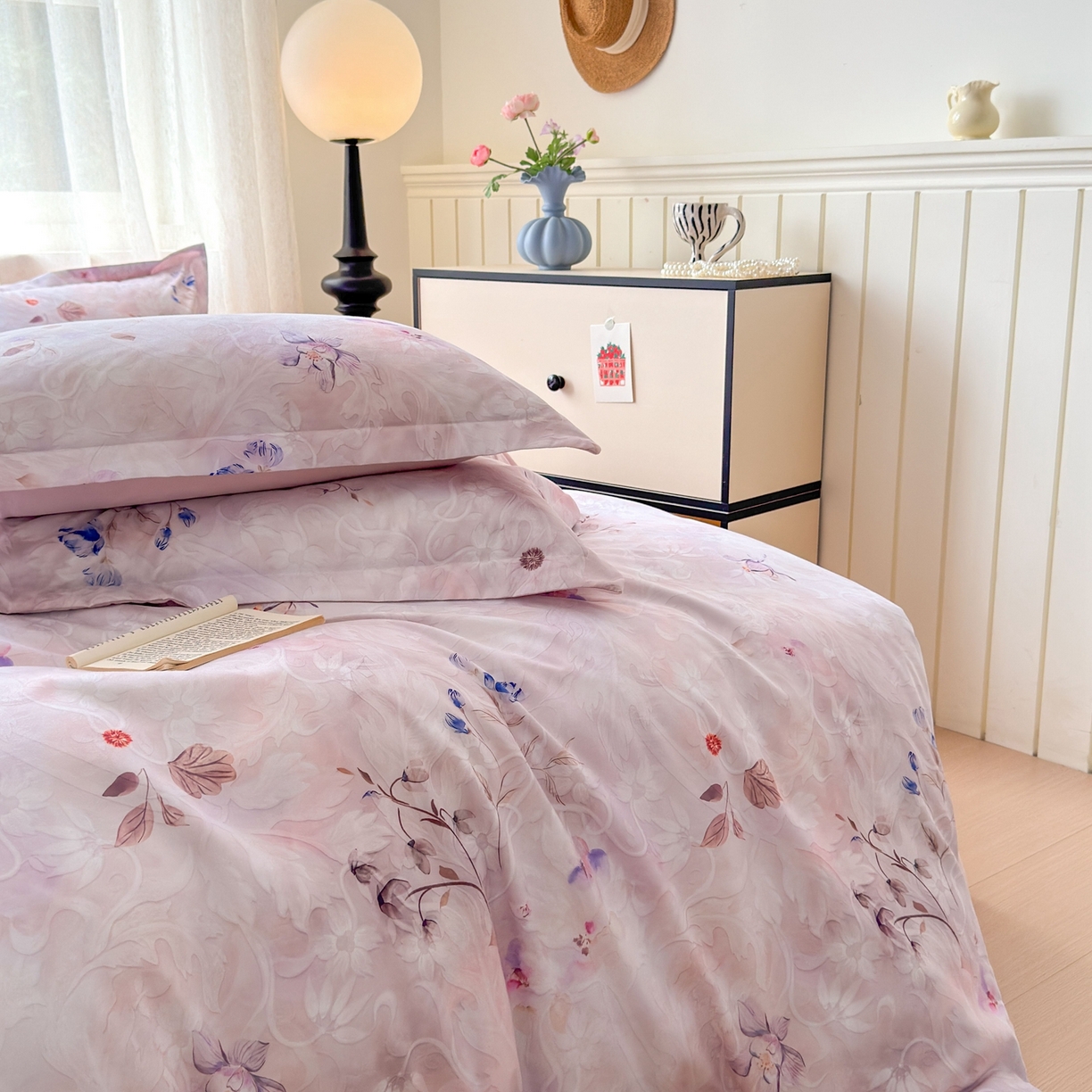 91家纺网 家纺一手货源 找家纺 典雅家纺 2025新款A类140克秋冬加厚磨毛数码印花四件套磨毛四件套 醉清颜