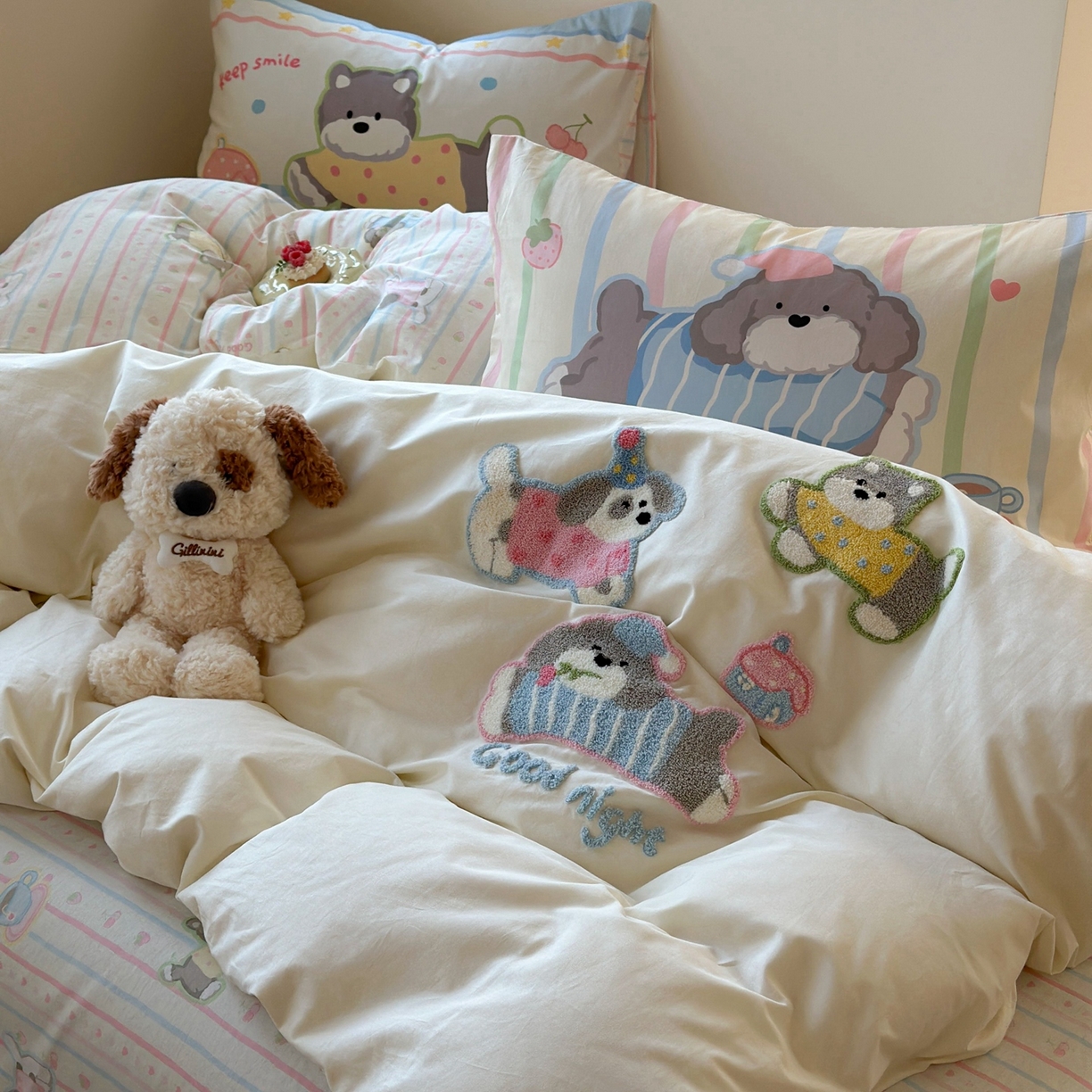 91家纺网 家纺一手货源 找家纺 柚子YOUTH 2025新款全棉纯棉印花毛巾绣四件套 狗狗之家