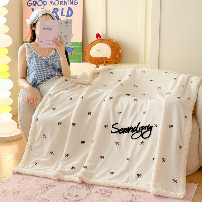 91家纺网 家纺一手货源 找家纺 （总）布柔 2025新款高克重加厚印花毛巾刺绣牛奶绒羊羔绒盖毯双层毛毯午休毯卡通多功能沙发毯子