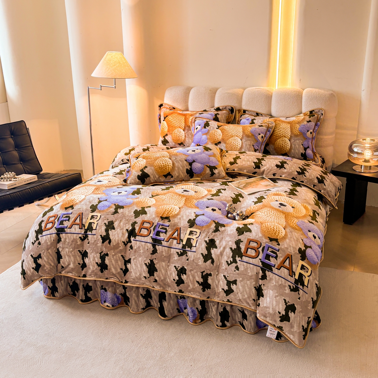 91家纺网 家纺一手货源 找家纺 新8.5-9.5斤法莱绒四件套珊瑚牛奶金貂绒四件套床裙 布偶熊