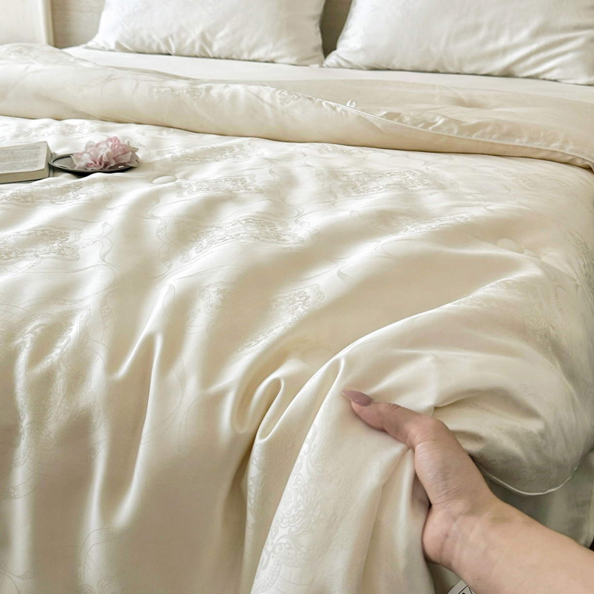 91家纺网 家纺一手货源 找家纺 【高奢养生】傲蕾睡梦森林蚕丝大豆养生被冬被大豆被蚕丝被春秋被天丝棉提花被子