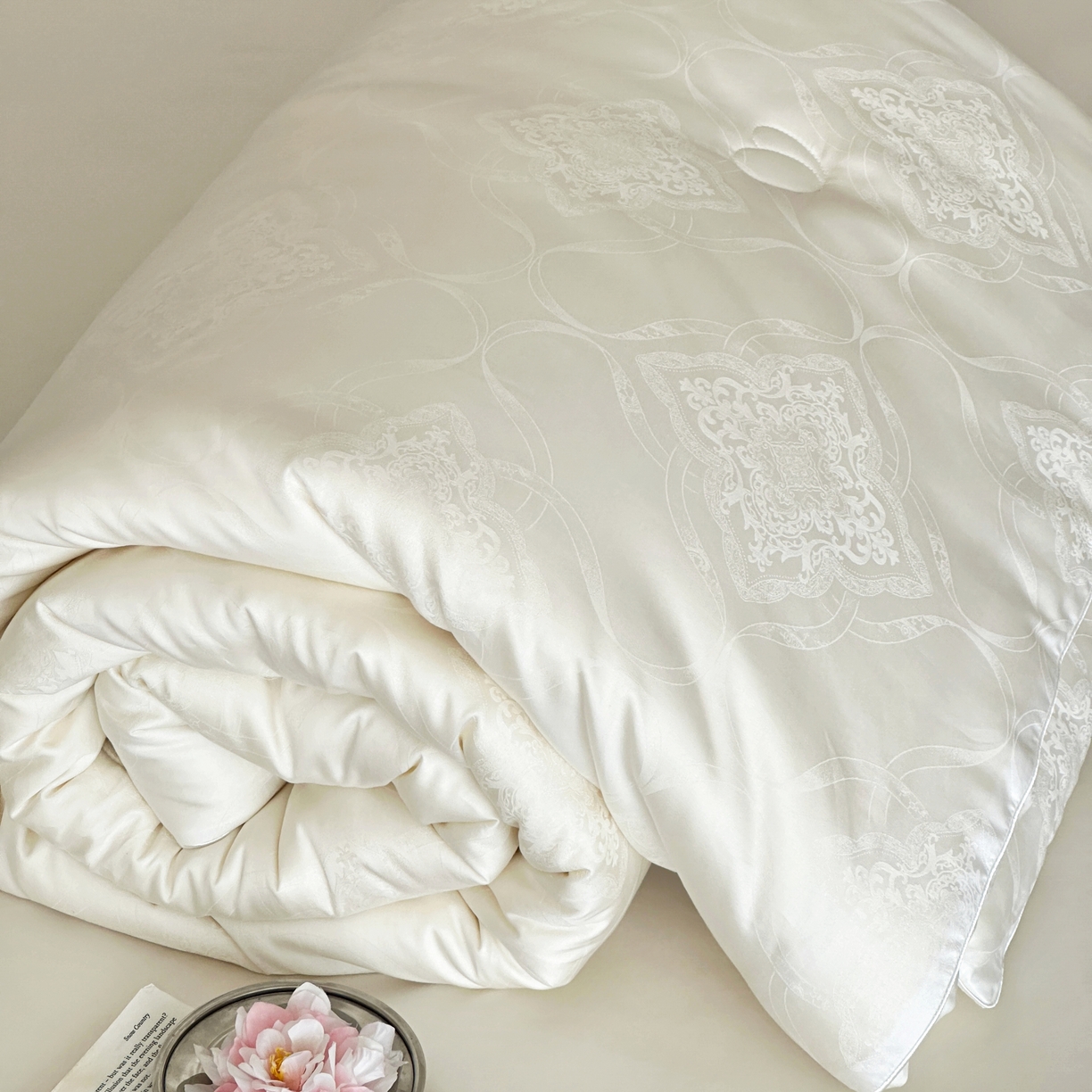 傲蕾良品 2025新款睡梦森林【高奢养生】蚕丝大豆养生被 典雅白
