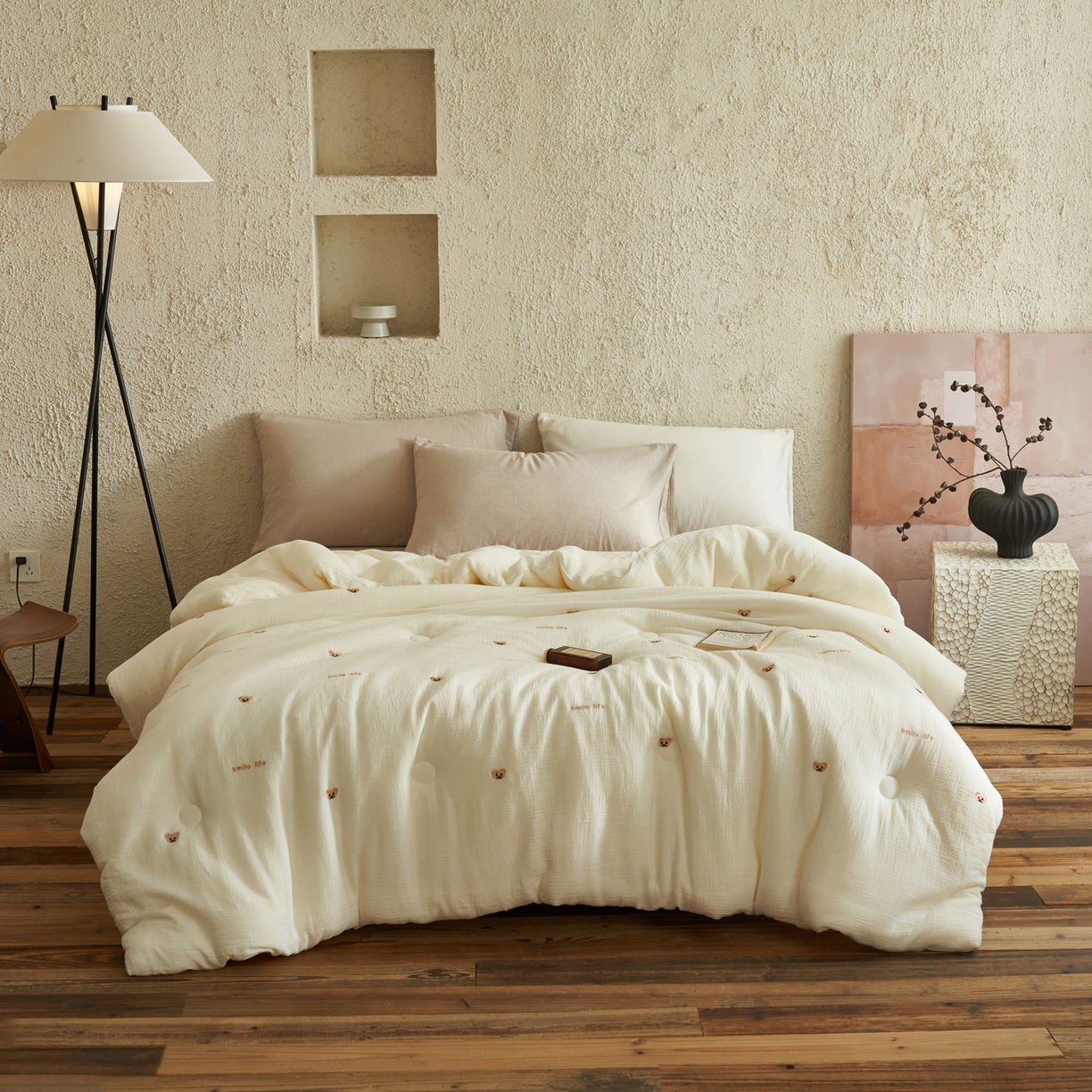 91家纺网 家纺一手货源 找家纺 子由家居 2025新款家居水洗小清新大豆被被子被芯 微笑熊