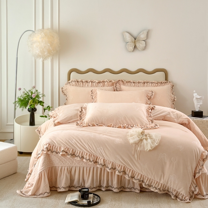 91家纺网 家纺一手货源 找家纺 （总）金绣美居 2025新款婴儿绒多功能床盖款四件套-知音（控价不低于229/239）