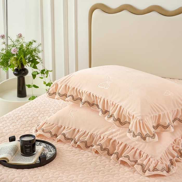 91家纺网 家纺一手货源 找家纺 （总）金绣美居 2025新款婴儿绒多功能床盖款四件套-知音（控价不低于229/239）