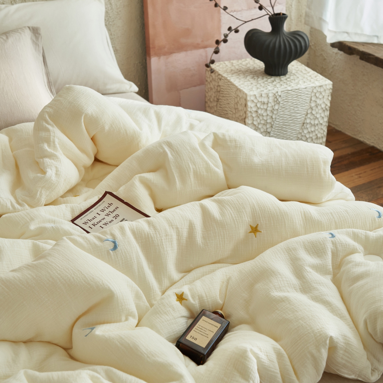 91家纺网 家纺一手货源 找家纺 子由家居 2025新款家居水洗小清新大豆被被子被芯 星月