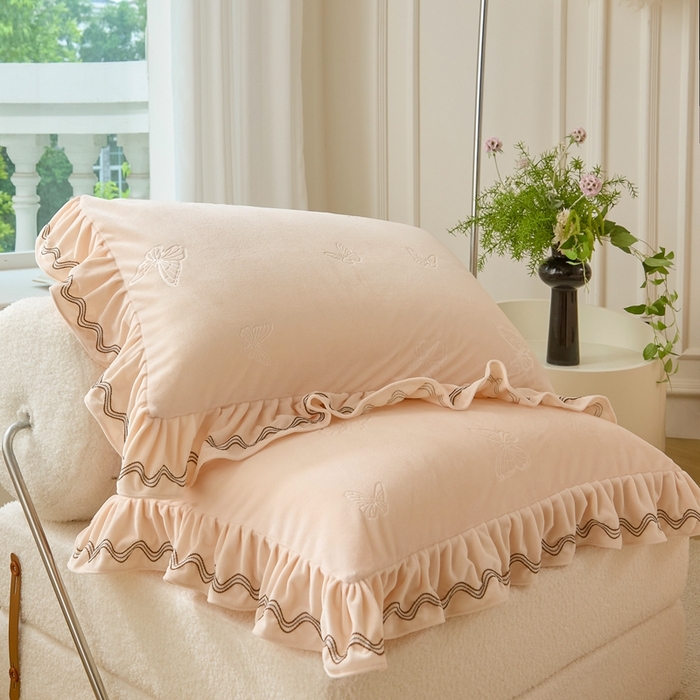 91家纺网 家纺一手货源 找家纺 金绣美居 2025新款婴儿绒多功能床盖款四件套-知音（控价不低于229/239） 知音-奶油黄