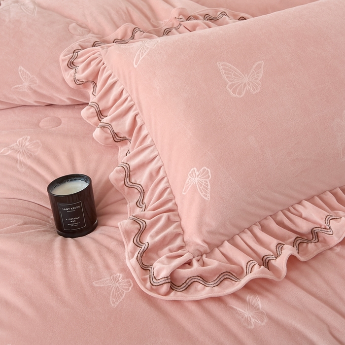 91家纺网 家纺一手货源 找家纺 金绣美居 2025新款婴儿绒多功能床盖款四件套-知音（控价不低于229/239） 知音-新皮粉