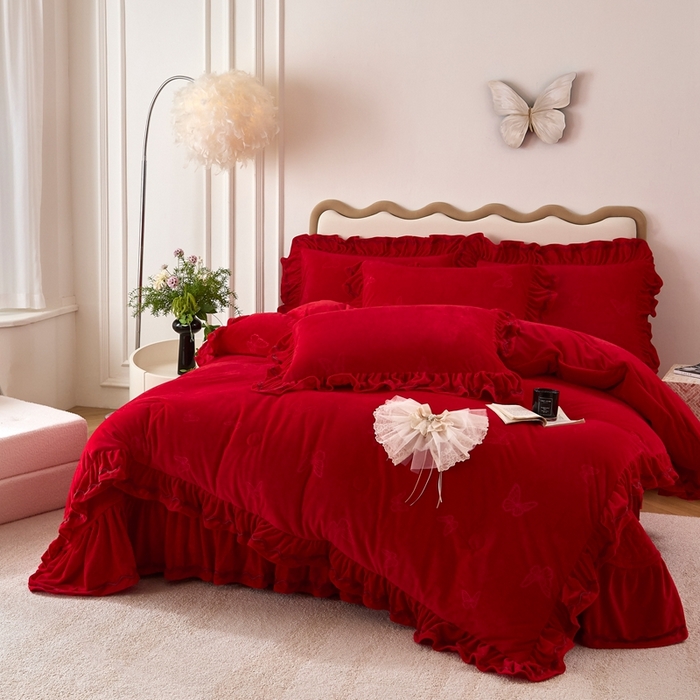 91家纺网 家纺一手货源 找家纺 金绣美居 2025新款婴儿绒多功能床盖款四件套-知音（控价不低于229/239） 知音-中国红