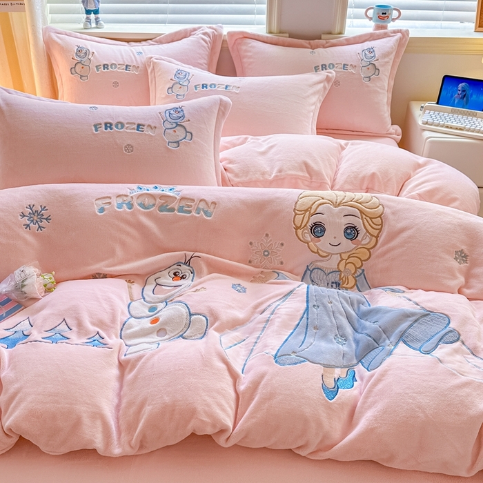 91家纺网 家纺一手货源 找家纺 （总）金绣美居 2025新款卡通贴布绣款牛奶绒四件套-公主