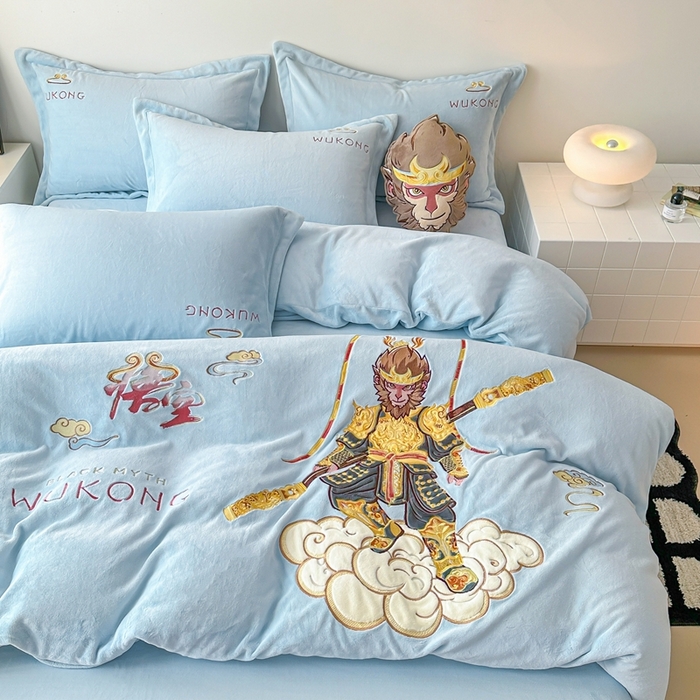 91家纺网 家纺一手货源 找家纺 （总）金绣美居 2025新款卡通贴布绣款牛奶绒四件套-悟空