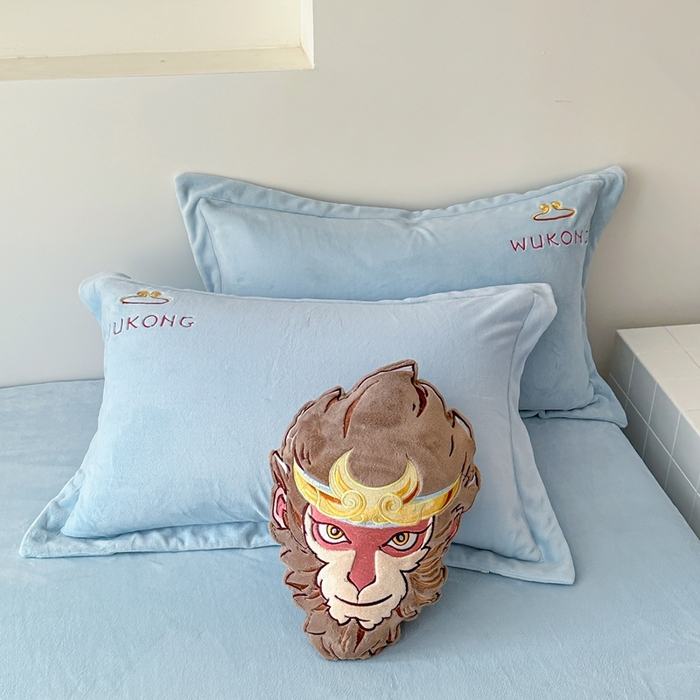 91家纺网 家纺一手货源 找家纺 （总）金绣美居 2025新款卡通贴布绣款牛奶绒四件套-悟空