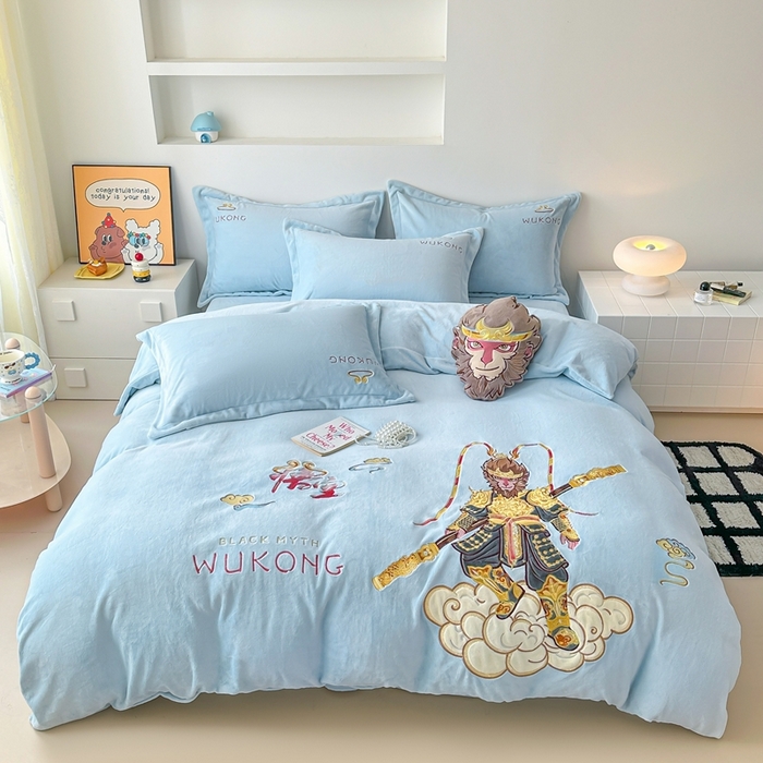 91家纺网 家纺一手货源 找家纺 （总）金绣美居 2025新款卡通贴布绣款牛奶绒四件套-悟空