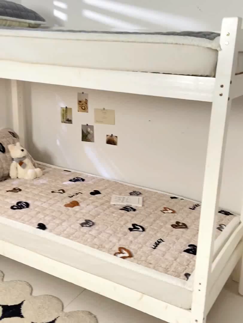 91家纺网 家纺一手货源 找家纺 家喜爱 2025新款暖绒边-加厚牛奶绒学生床褥-第二批 爱心咖