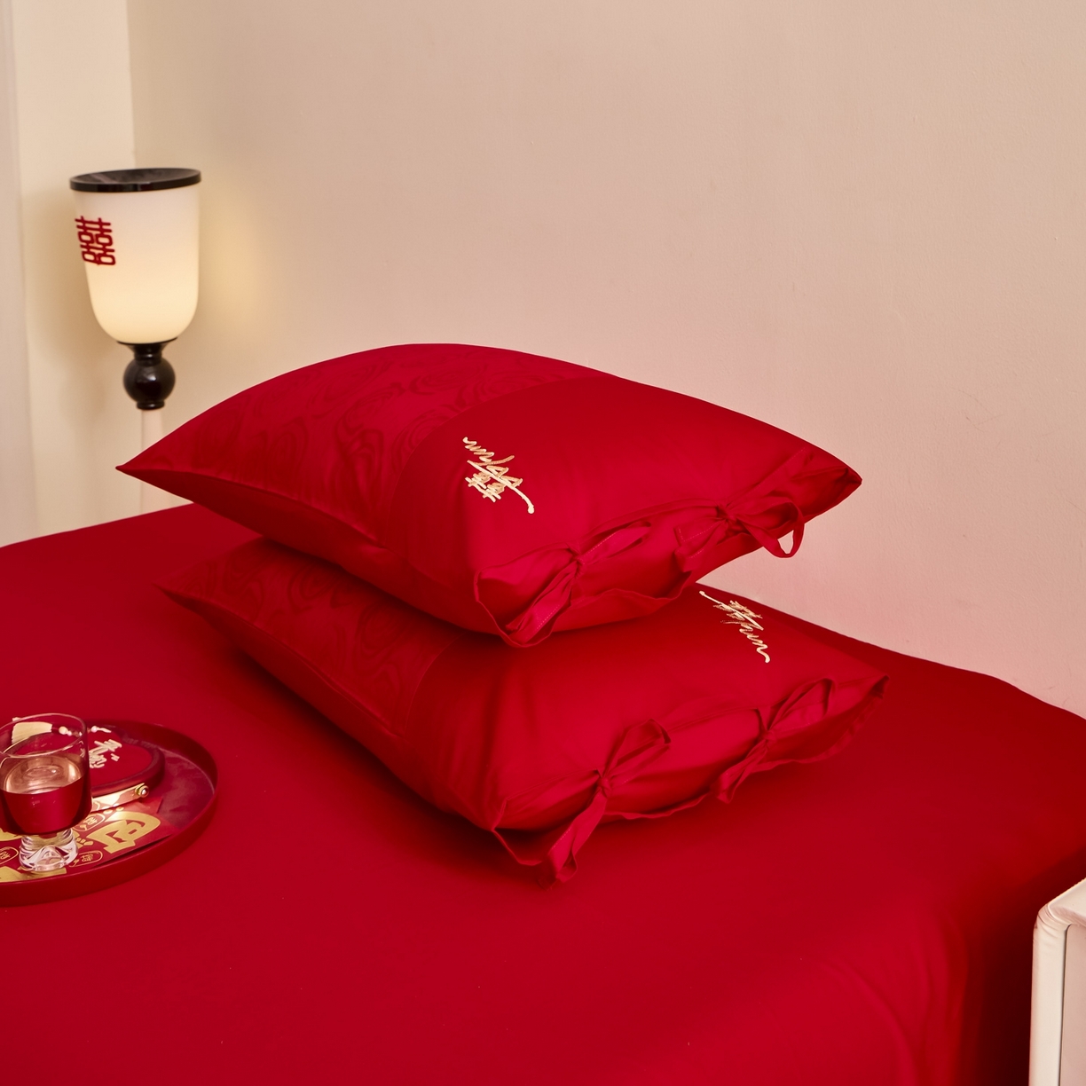 91家纺网 家纺一手货源 找家纺 东方合美（原：皇家传奇） 2025新款婚庆长绒棉纯棉提花配件 金色刺绣单人枕