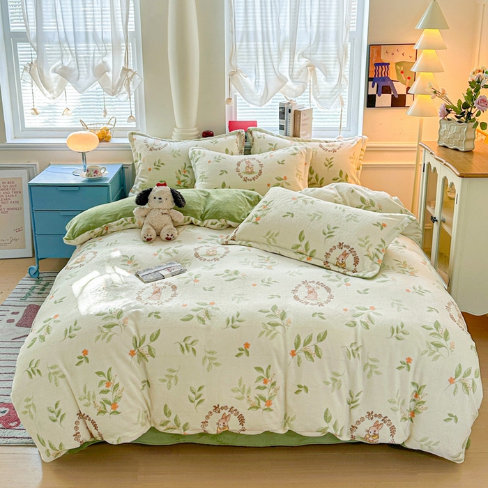 91家纺网 家纺一手货源 找家纺 （总）卡普 2025新款牛奶绒印花四件套