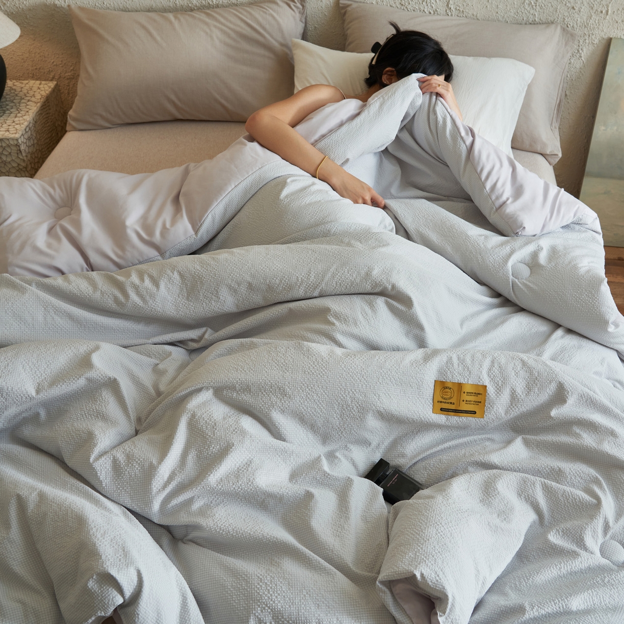 91家纺网 家纺一手货源 找家纺 子由家居 2025新款围棋华夫格提花大豆冬被被子被芯 围棋华夫格-浅灰