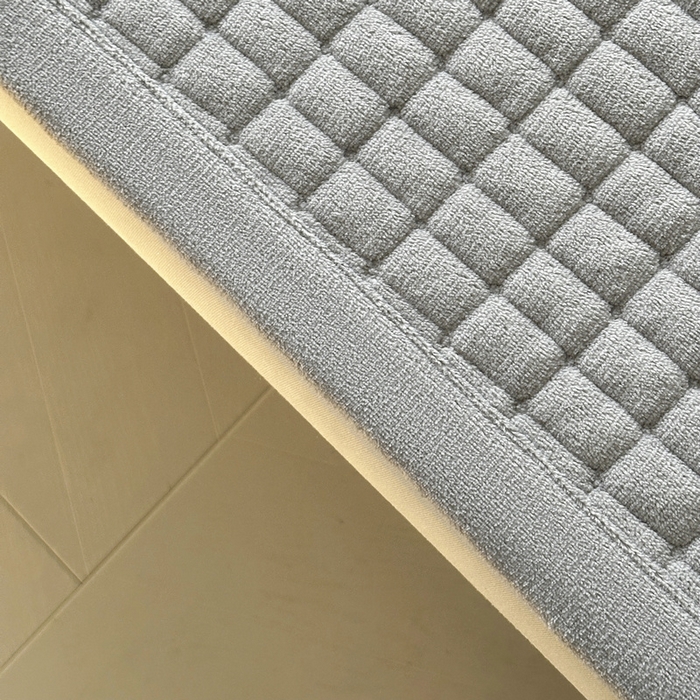 91家纺网 家纺一手货源 找家纺 梵朴 2025新款A类贴布绣牛奶绒夹棉床垫学生宿舍床褥垫子-好运熊系列 好运熊-灰