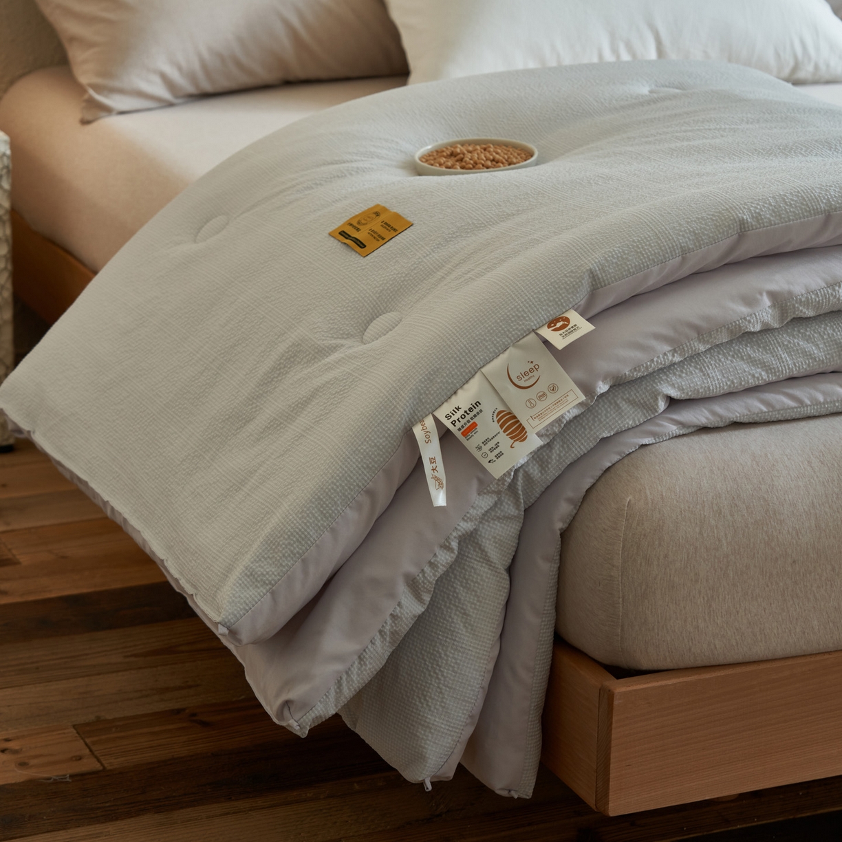 91家纺网 家纺一手货源 找家纺 子由家居 2025新款围棋华夫格提花大豆冬被被子被芯 围棋华夫格-浅灰