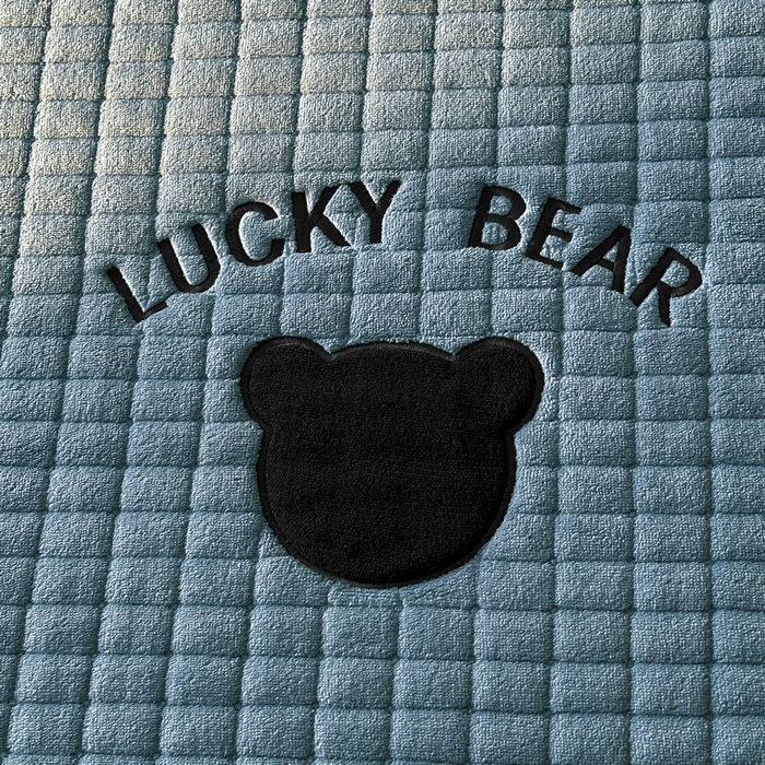 91家纺网 家纺一手货源 找家纺 梵朴 2025新款A类贴布绣牛奶绒夹棉床垫学生宿舍床褥垫子-好运熊系列 好运熊-蓝