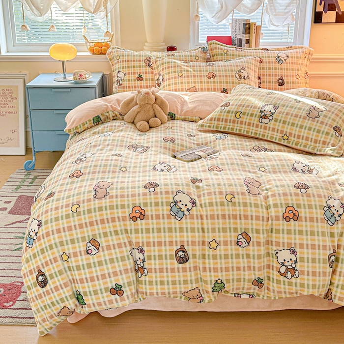 91家纺网 家纺一手货源 找家纺 卡普 2025新款牛奶绒印花四件套凯蒂乐园