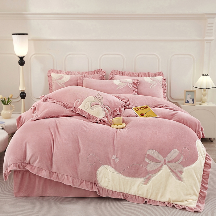 苏木年华 2025新款牛奶绒贴布绣四件套-蝶舞 蝶舞-豆沙红